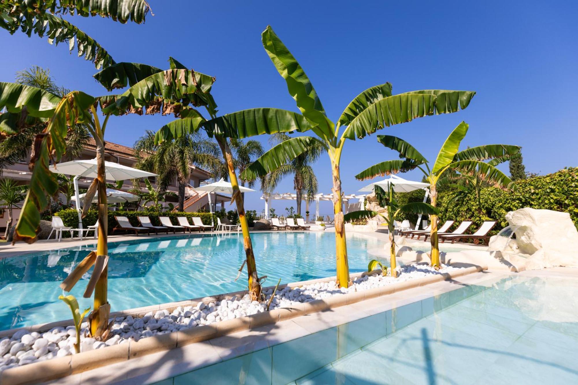 L' Arcobaleno Resort Ricadi Buitenkant foto