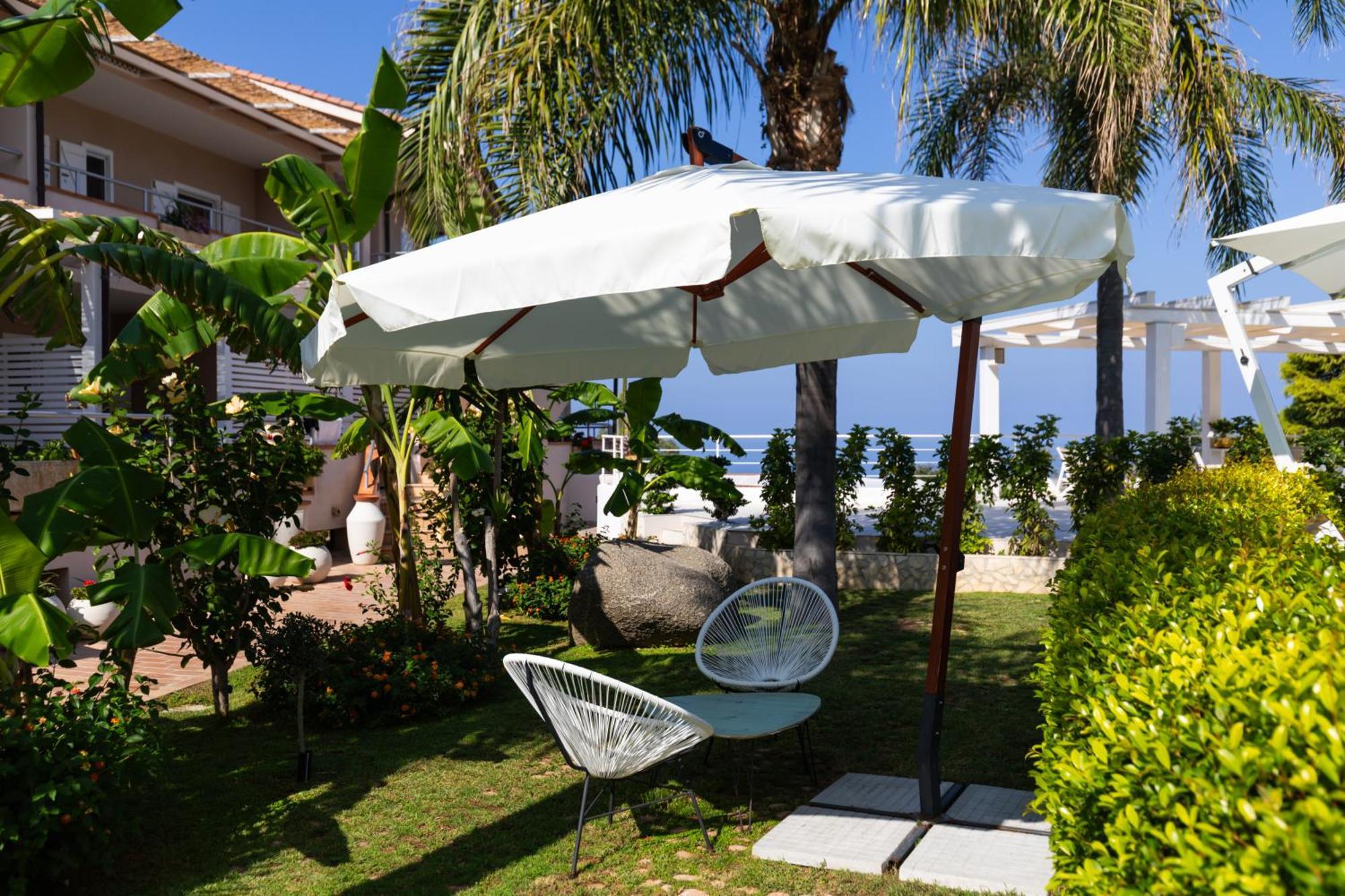L' Arcobaleno Resort Ricadi Buitenkant foto